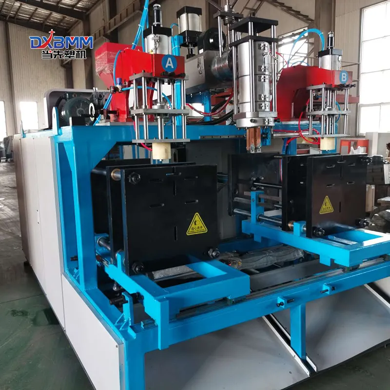 Type 80 Semiautomatic bottle blowing machine